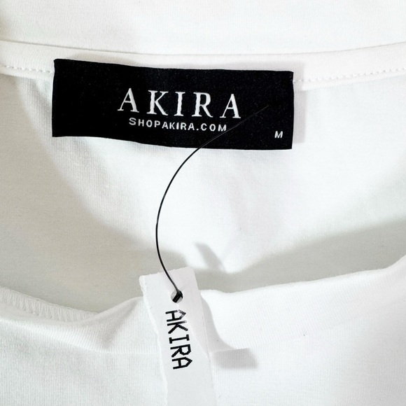 Akira Read My Thoughts Lace Up Detail T Shirt White size M NWT - Picture 9 of 12